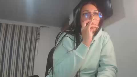 killey online show from October 17, 12:58 am