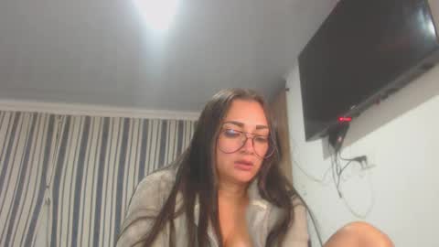 killey online show from October 3, 12:53 am