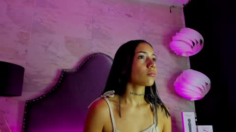 cherry  online show from May 7, 3:35 am