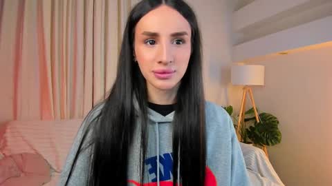 Kim Oberlin online show from January 12, 4:03 pm