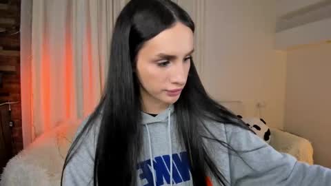 Kim Oberlin online show from January 7, 11:15 am