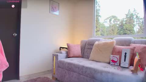 Snapshot of kim_tyler_ chatting on October 29, 9:04 pm kim_tyler_ online show from October 29, 9:04 pm