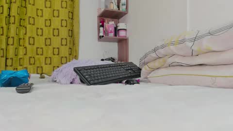 Kimberly online show from February 3, 1:13 am