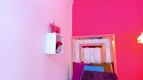        online show from November 29, 11:01 pm