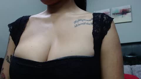 kim  online show from January 21, 2:00 am