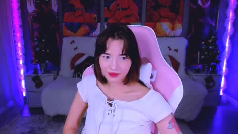 kimm wong online show from December 15, 12:56 pm