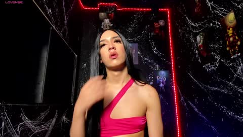 Kimm Queen online show from January 26, 5:02 am