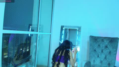 Kimm Queen online show from February 20, 1:57 am