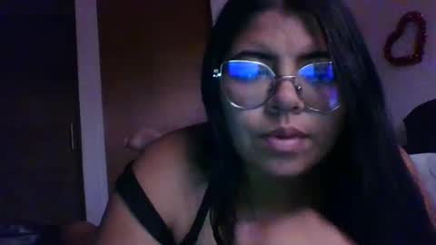 Kimmy online show from February 17, 9:32 pm