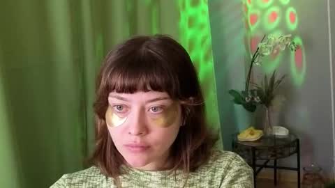 kina_ka online show from October 18, 6:50 am