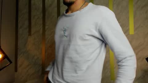 Snapshot of king_dante_ chatting on January 15, 8:37 pm King Dante online show from January 15, 8:37 pm