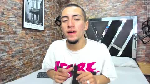 Snapshot of king_dante_ chatting on January 7, 8:42 pm King Dante online show from January 7, 8:42 pm