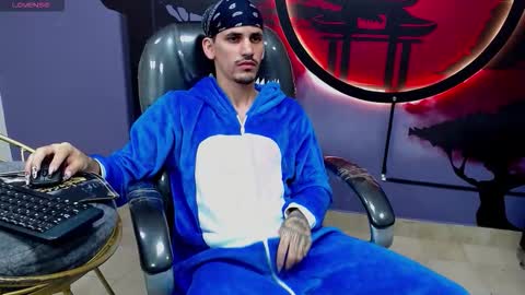 king voy online show from October 25, 10:43 pm