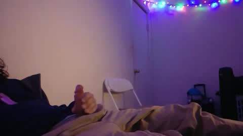 kingbat162 online show from October 29, 11:45 am