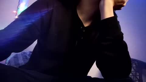 Snapshot of kingbat162 chatting on September 17, 10:19 am kingbat162 online show from September 17, 10:19 am