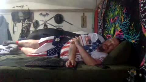 Jerry online show from August 9, 2:22 am