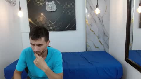 KING  online show from March 23, 8:30 am