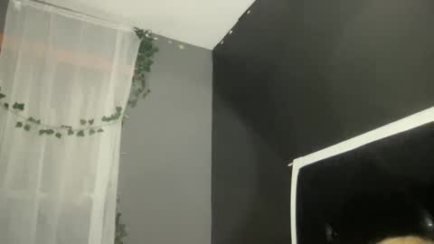 Snapshot of kinkykittee chatting on February 9, 10:53 am Bunniii online show from February 9, 10:53 am