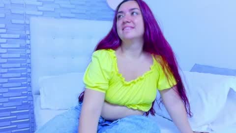 kinkyy_redhead online show from April 20, 1:47 pm
