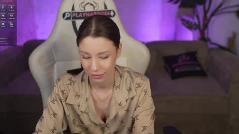 Sweet girls online show from March 15, 3:55 am