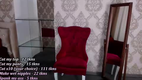 Kira online show from June 1, 6:20 pm