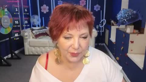 Kira Kennet online show from November 14, 4:42 pm