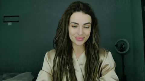 Kira love1 online show from April 14, 7:39 pm