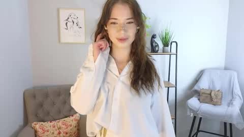 Sofi online show from December 18, 10:21 am