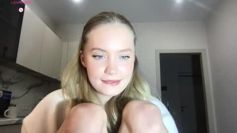 Kira online show from April 15, 10:43 pm