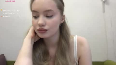 Kira online show from April 14, 12:41 pm