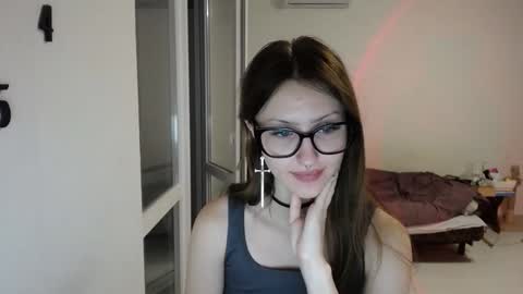 Snapshot of kirakittenn chatting on October 23, 3:24 pm kirakittenn online show from October 23, 3:24 pm