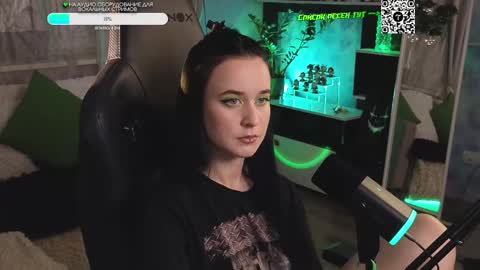 Kira    online show from September 25, 2:40 am