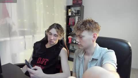 Kirill and Andrey online show from February 15, 1:21 am