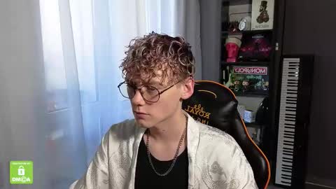 Kirill and Andrey online show from September 21, 8:40 am