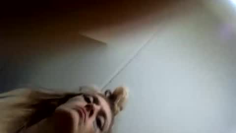 KiSSABABYY online show from December 4, 3:20 am