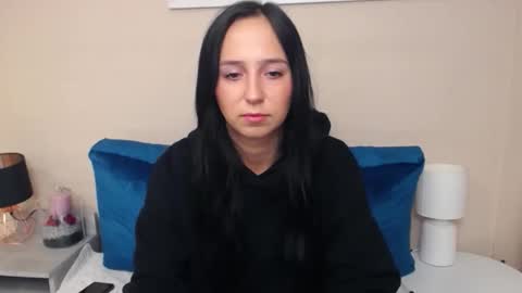 LuisaLove online show from October 1, 6:23 am