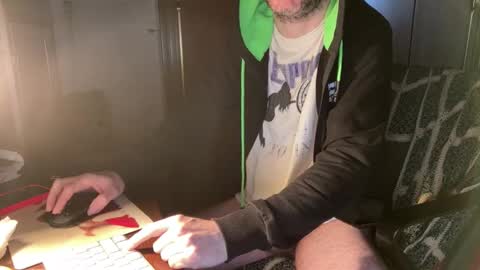 kissofbanned1983 online show from March 4, 11:07 am