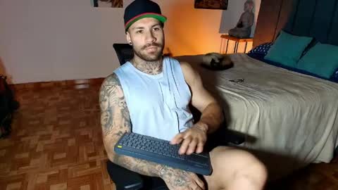 kite__ online show from April 19, 10:56 pm