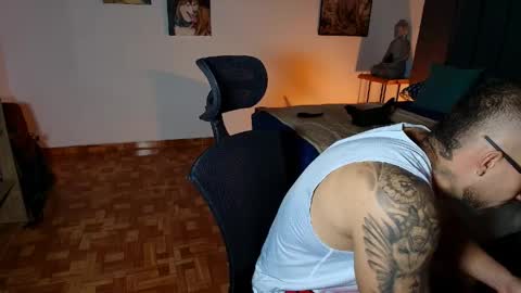 kite__ online show from April 21, 1:42 am