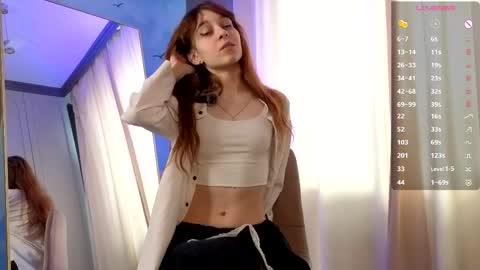 The sexy fox Kitsune online show from April 21, 6:31 am