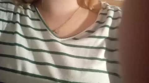 kitsuneniki online show from March 7, 6:41 pm