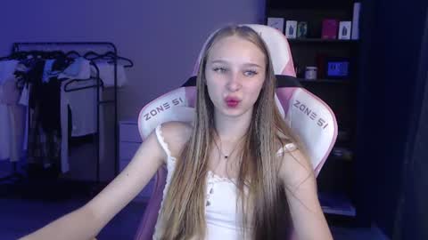 kitsuneyX online show from July 21, 11:51 pm
