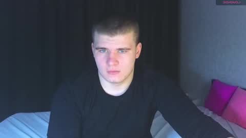 Snapshot of kittenmur chatting on February 27, 4:53 pm Vlad online show from February 27, 4:53 pm