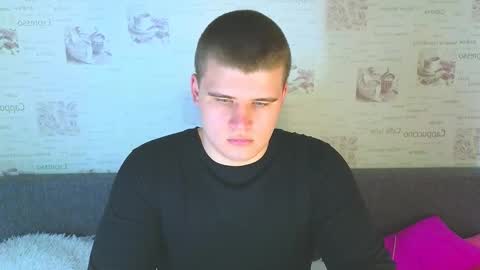 Snapshot of kittenmur chatting on September 14, 11:00 am Vlad online show from September 14, 11:00 am