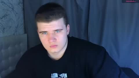 Snapshot of kittenmur chatting on February 2, 10:56 am Vlad online show from February 2, 10:56 am