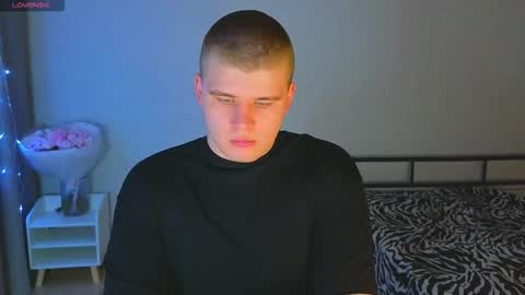 Snapshot of kittenmur chatting on October 30, 5:57 pm Vlad online show from October 30, 5:57 pm