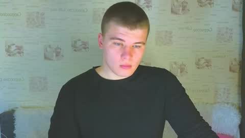 Snapshot of kittenmur chatting on October 1, 9:35 pm Vlad online show from October 1, 9:35 pm