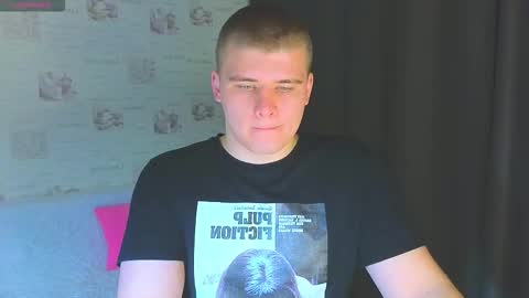 Snapshot of kittenmur chatting on October 9, 8:58 pm Vlad online show from October 9, 8:58 pm