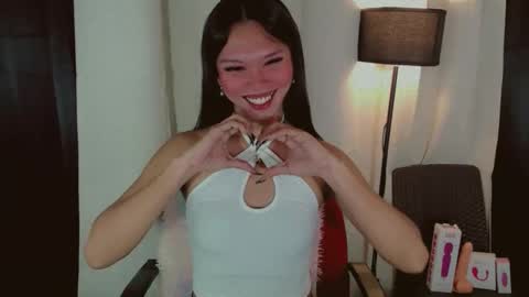 KITTY online show from October 24, 9:59 pm