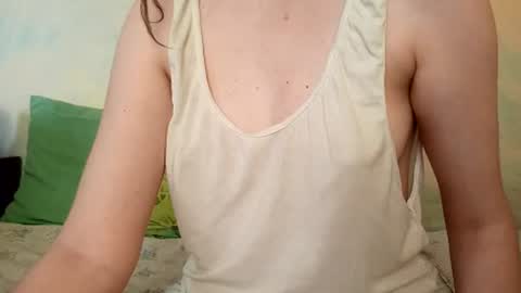 Kittie Creme online show from July 3, 1:49 pm